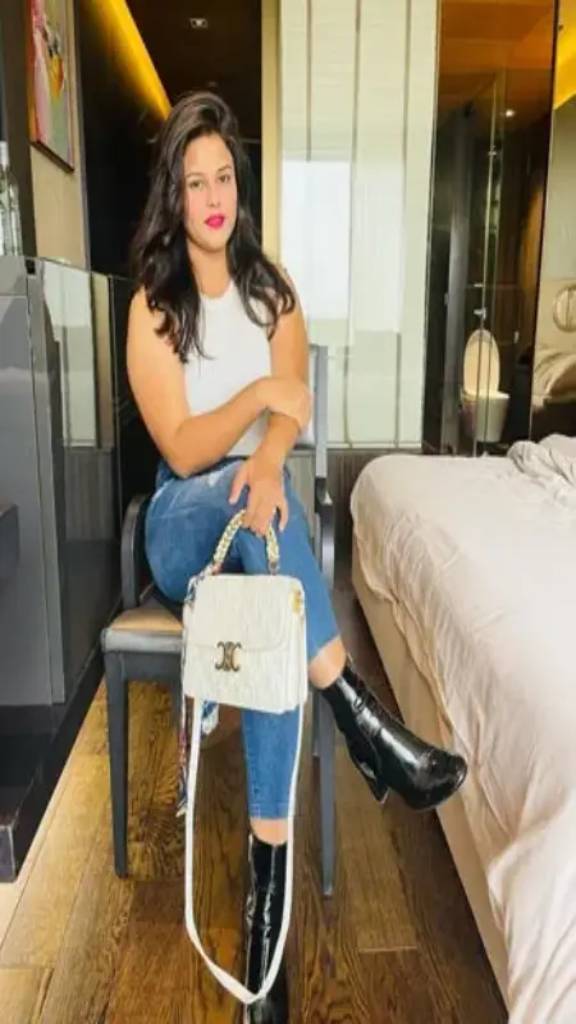 Kufri call girl service